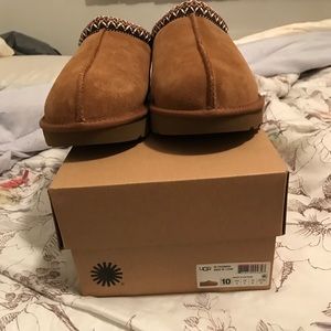 Women’s tasmen Ugg’s brand new